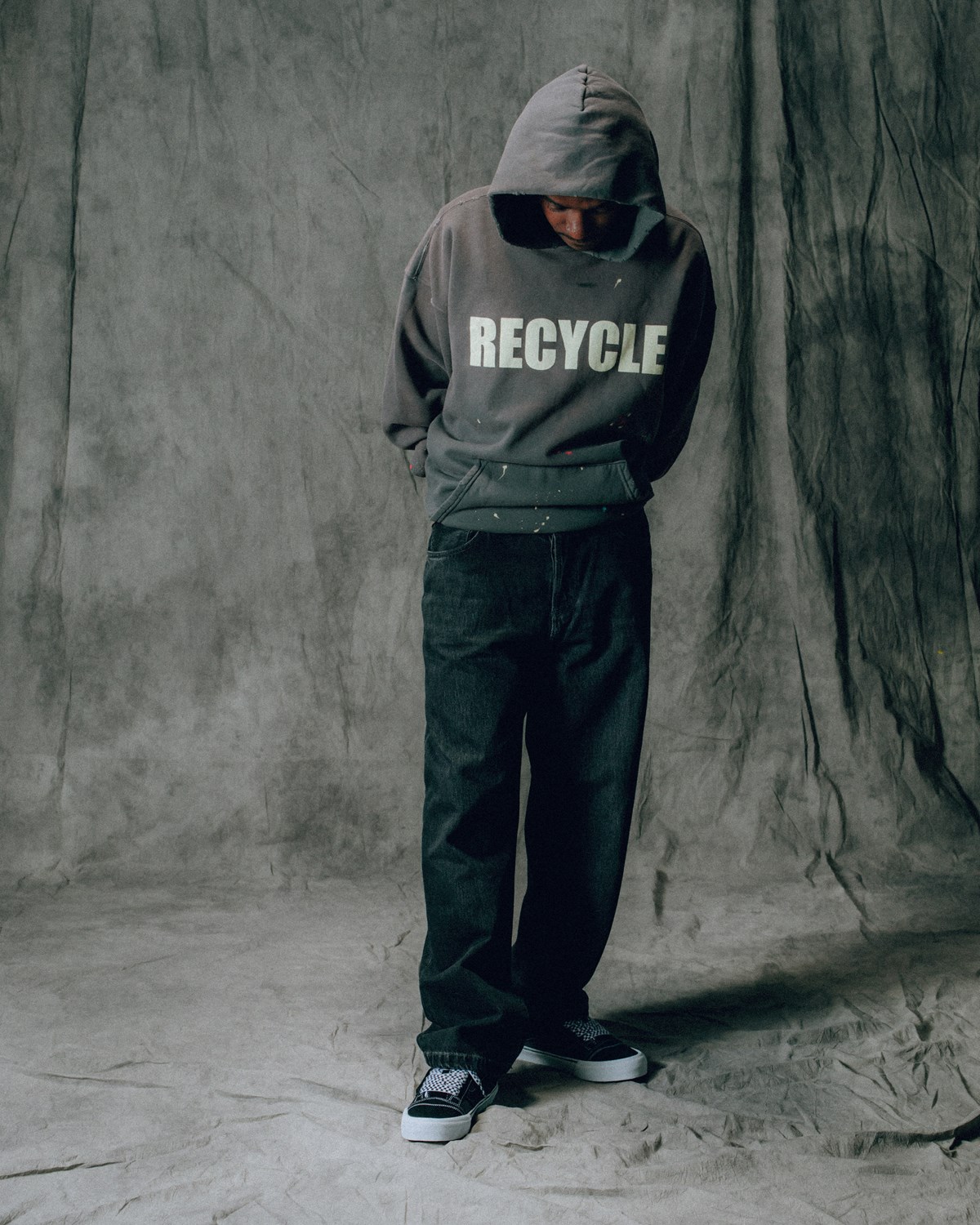 WashedBlackGallery Dept. 90's Recycle Hoodie Washed