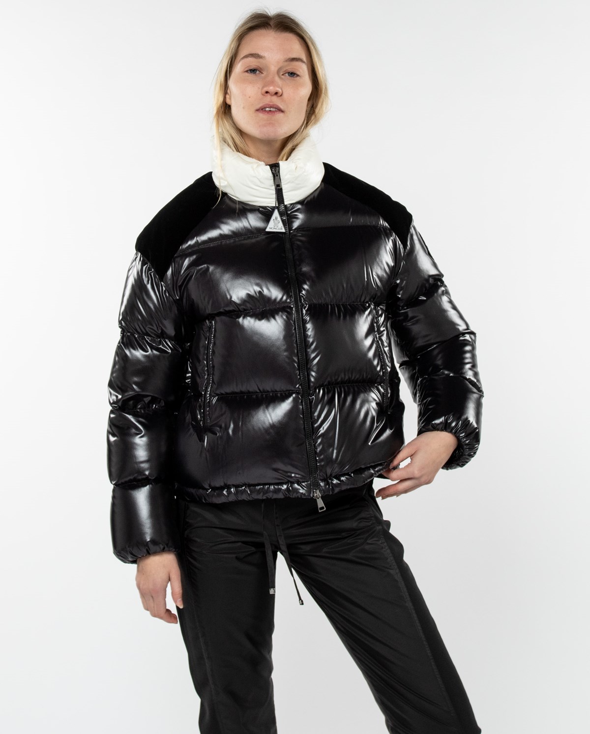 Chouelle Giubbotto Moncler Outerwear Jackets Black